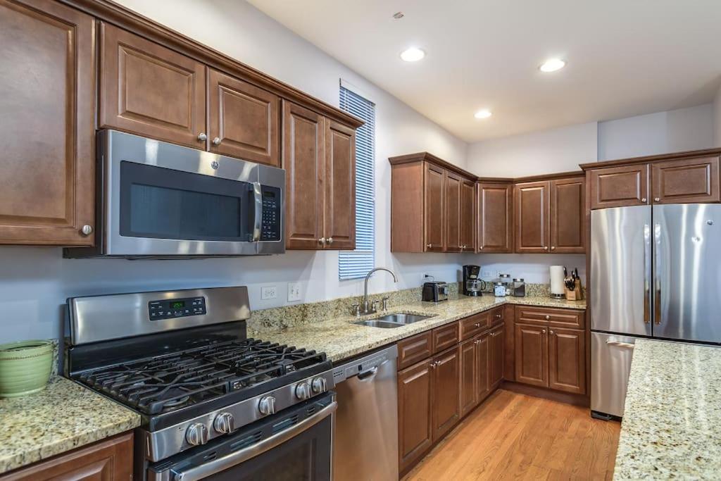 Lincoln Park Living - Suite 1 Chicago Ngoại thất bức ảnh